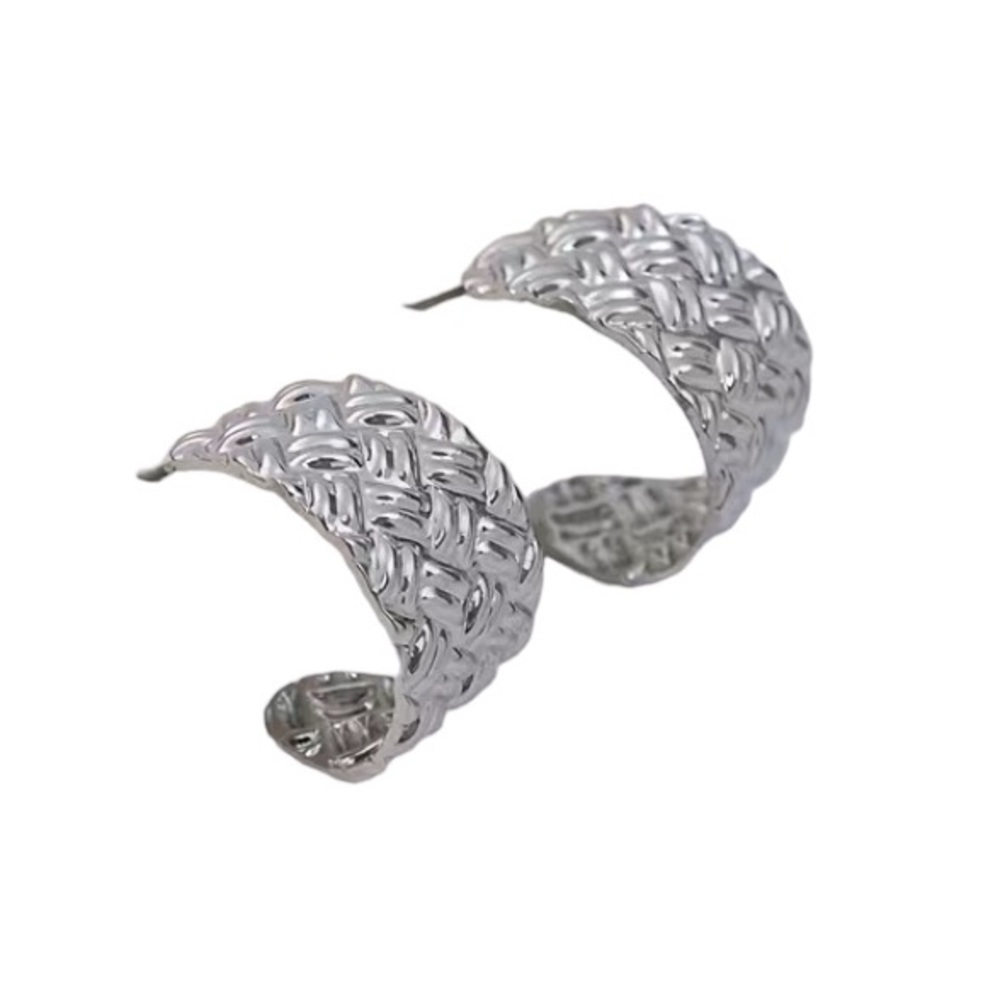 Basketweave Silver Toned C Shaped Hoop Earrings - Picture 3 of 3